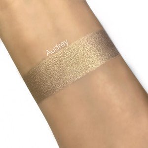 Audrey - Star Powder Highlighter - Gerard Cosmetics