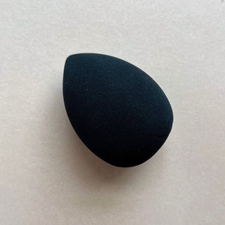 Makeup Blending Sponge- Black - Gerard Cosmetics